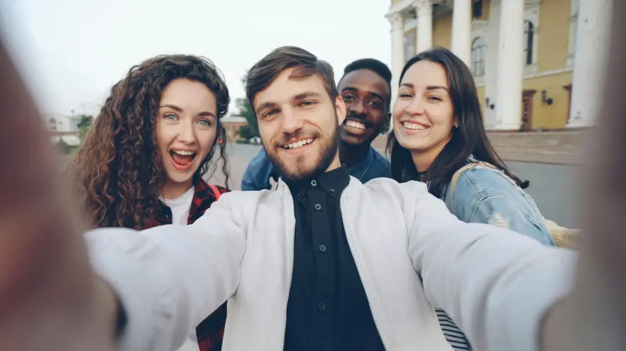 Prato, delegazione belga al Marconi per Erasmus+