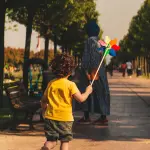Prato, We Pedibus colora Maliseti con i bambini a piedi