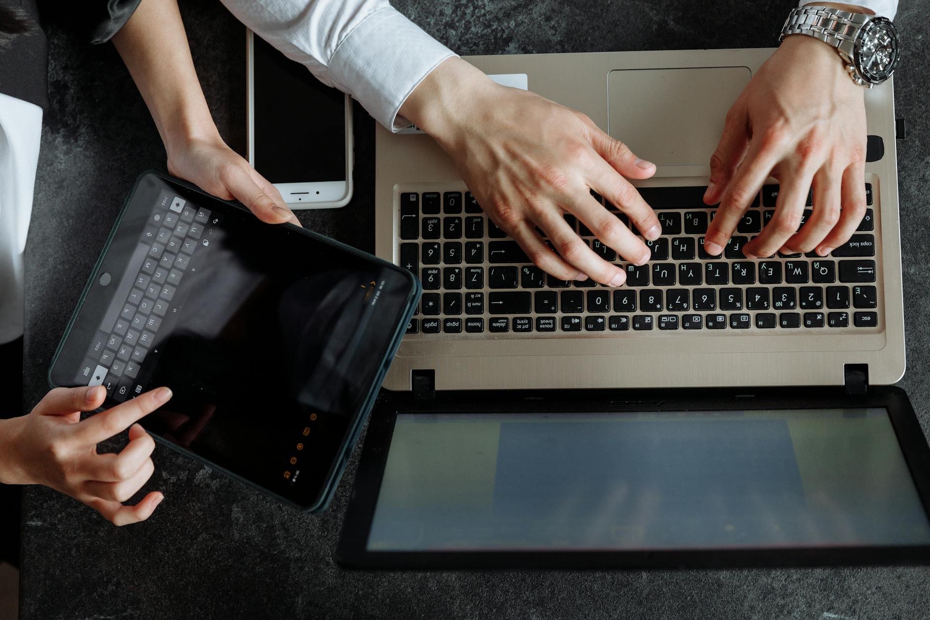 Carta cultura e merito, domande online entro il 30 giugno