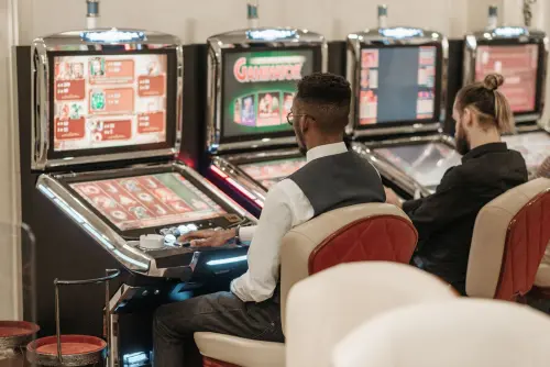 Prato, minori nella sala scommesse: stop per 15 giorni