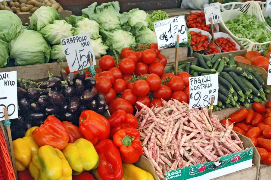 Firenze, dieci anni di legge contro lo spreco alimentare