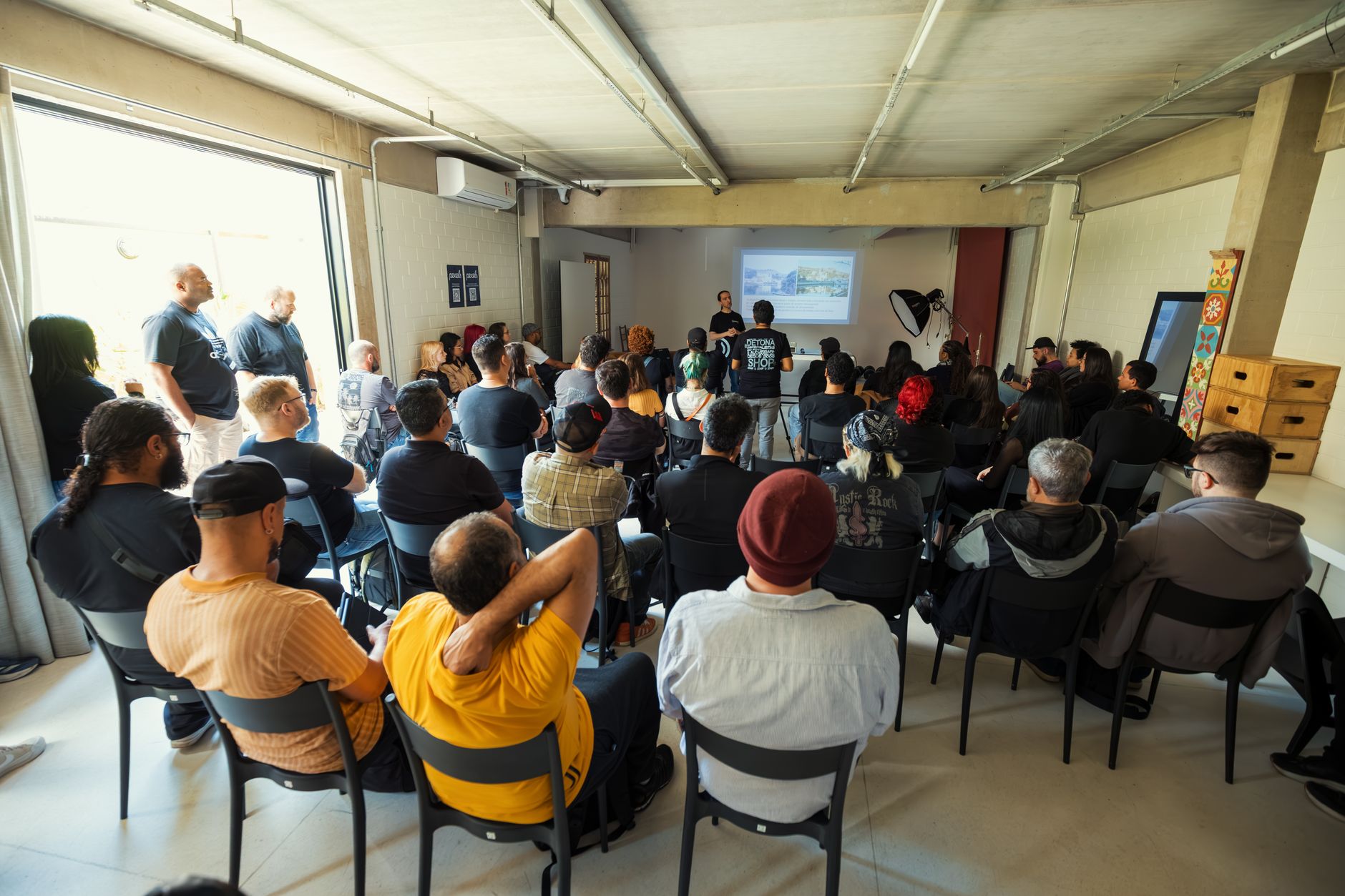 Prato, due incontri alla Lazzerini sul dialogo con la comunità cinese
